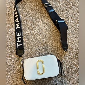 Marc Jacobs White, Black, & Red Snapshot Bag